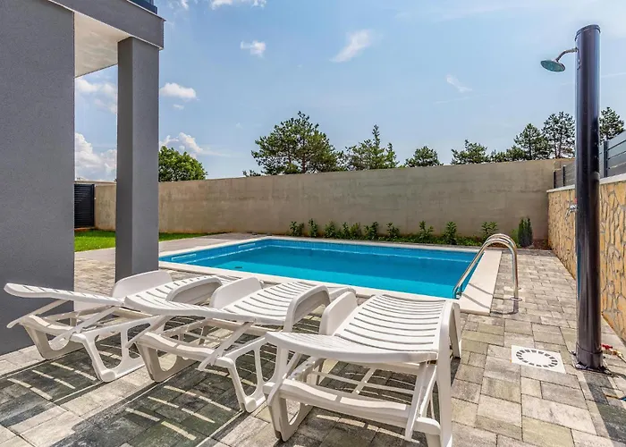 Lovely In With Wifi * Пула