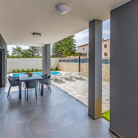 Lovely In With Wifi *