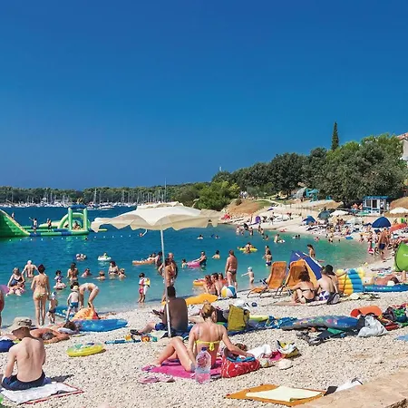 Prázdninový dům Lovely In With Wifi