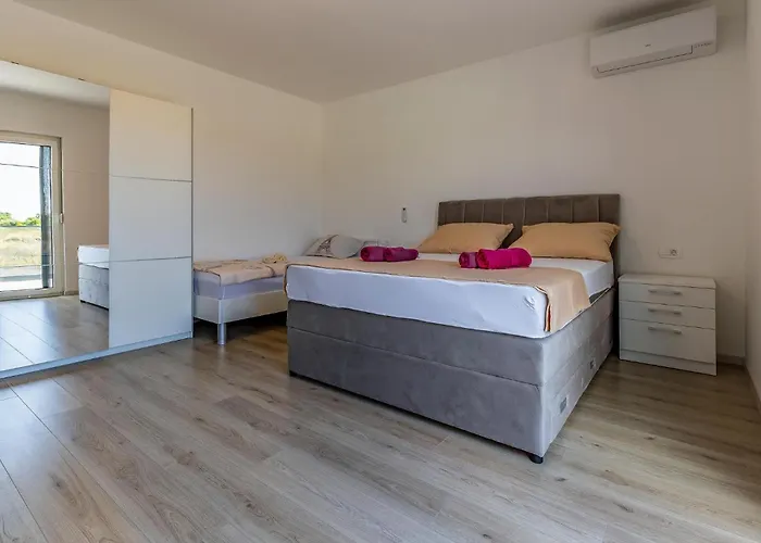 Lovely In With Wifi Feriehus